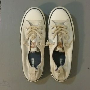 CONVERSE ALLSTAR SLIP-ONS